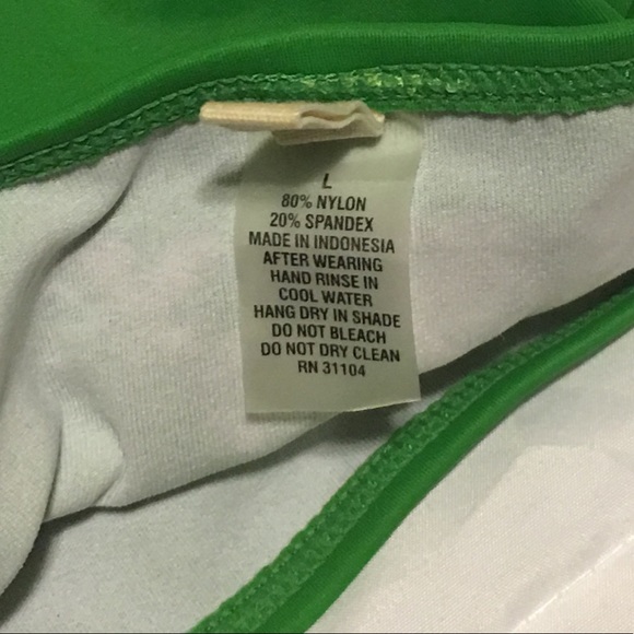 Red Camel Green Bikini - Picture 7 of 8